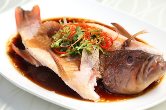 How to cook hong kong style steam fish