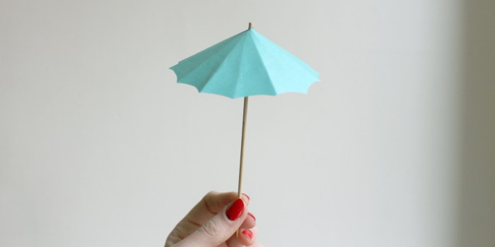 How to make umbrella decoration